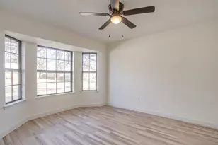 2421 Meadow Vw, Bedford, TX 76021 - Photo 3