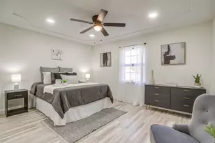 2421 Meadow Vw, Bedford, TX 76021 - Photo 17