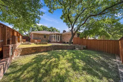 8311 Baumgarten Drive, Dallas, TX 75228 - Photo 23