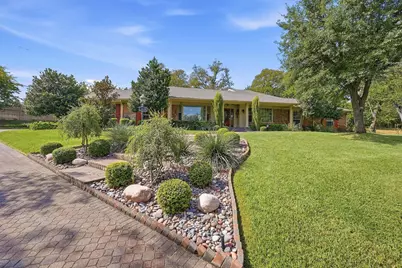 1418 Lotus Circle, Sherman, TX 75092 - Photo 5