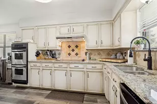 2617 Pinehurst Dr, Plano, TX 75075 - Photo 9