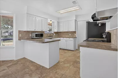1016 Westminster Lane, Mansfield, TX 76063 - Photo 9