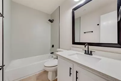 4541 Woodsboro Lane, Plano, TX 75024 - Photo 11