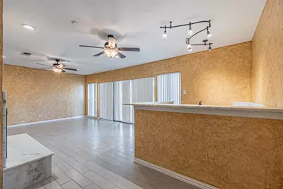 8801 Sylvan Court, Fort Worth, TX 76120 - Photo 15