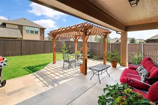 720 Marietta Ln, Aubrey, TX 76227 - Photo 5