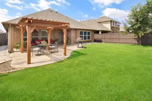720 Marietta Ln, Aubrey, TX 76227 - Photo 3
