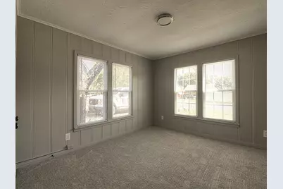 1705 N Riverside Drive #B, Fort Worth, TX 76111 - Photo 23