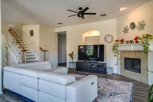 7721 Glenwood Springs Ln, McKinney, TX 75070 - Photo 5
