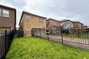 6722 DeLeon St, Irving, TX 75039 - Photo 33