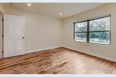 6915 E Grand Avenue, Dallas, TX 75223 - Photo 23