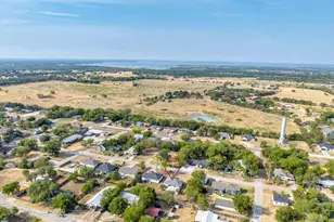 401 S Llano St, Whitney, TX 76692 - Photo 27