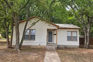 714 Jackson St, Weatherford, TX 76086 - Photo 1