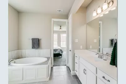 14225 Spitfire Trail, Fort Worth, TX 76262 - Photo 19