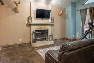 9024 S Hwy 174, Rio Vista, TX 76093 - Photo 9
