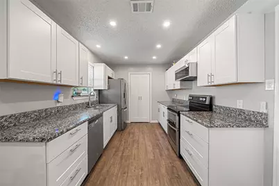 2313 Markland Street, Irving, TX 75060 - Photo 11