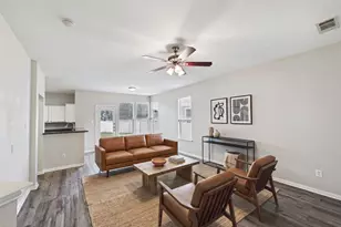 1016 Oakcrest Dr, Providence Village, TX 76227 - Photo 5