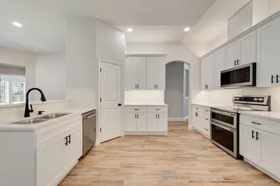 804 Vaquero Street, White Settlement, TX 76108 - Photo 13