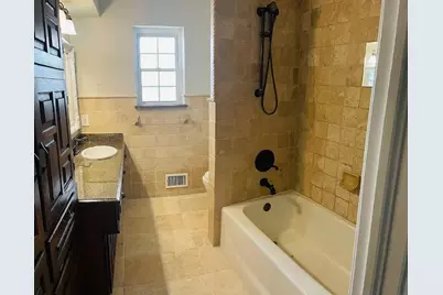 9406 Hunters Creek Drive, Dallas, TX 75243 - Photo 11