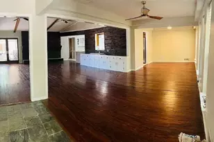 9406 Hunters Creek Dr, Dallas, TX 75243 - Photo 29