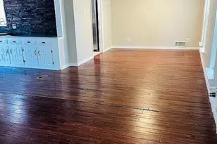 9406 Hunters Creek Dr, Dallas, TX 75243 - Photo 3
