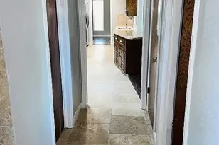 9406 Hunters Creek Dr, Dallas, TX 75243 - Photo 21