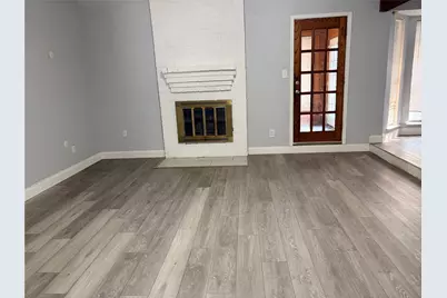 1025 Fox River Lane, Fort Worth, TX 76120 - Photo 3