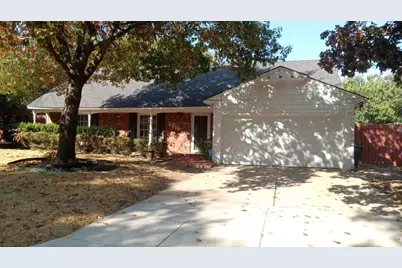 5316 Garrick Avenue, Fort Worth, TX 76133 - Photo 1