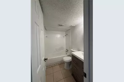 536 Valley Park Drive, Garland, TX 75043 - Photo 15