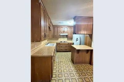 [Address not provided], Hewitt, TX 76643 - Photo 5