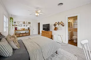 2619 S Adams, Fort Worth, TX 76110 - Photo 17