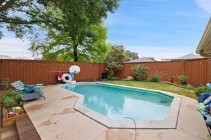 3708 Bishop Hill Dr, Carrollton, TX 75007 - Photo 35