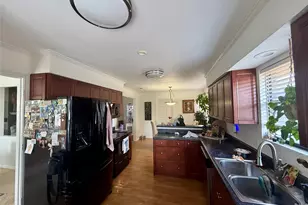 3708 Bishop Hill Dr, Carrollton, TX 75007 - Photo 11