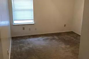 211 Alston Ct, Mansfield, TX 76063 - Photo 5