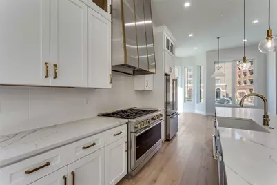 250 E Dallas Street #114, Grapevine, TX 76051 - Photo 11