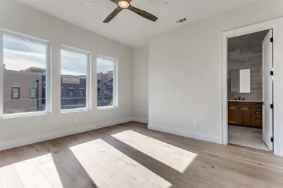 250 E Dallas Street #114, Grapevine, TX 76051 - Photo 15