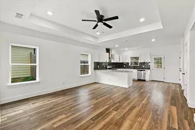 3023 Brazos River Drive, Granbury, TX 76048 - Photo 5