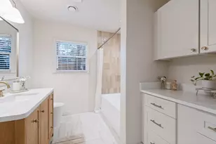 2013 Huntington Ln, Fort Worth, TX 76110 - Photo 25