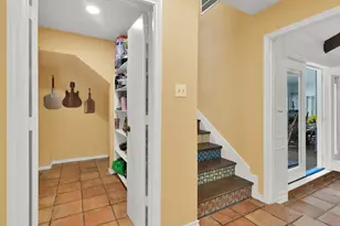 7605 Willowood Ct, Fort Worth, TX 76112 - Photo 11
