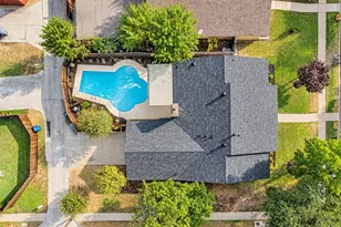 8501 Van Pelt Dr, Dallas, TX 75228 - Photo 33