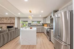 8501 Van Pelt Dr, Dallas, TX 75228 - Photo 17