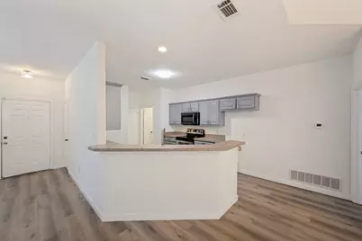 2104 Leslie Street, Denton, TX 76205 - Photo 9