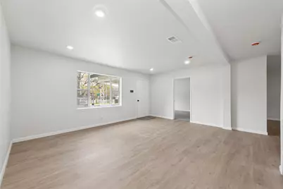 4040 Wind River Drive, Dallas, TX 75216 - Photo 5