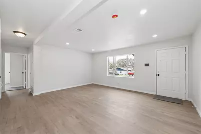 4040 Wind River Drive, Dallas, TX 75216 - Photo 3