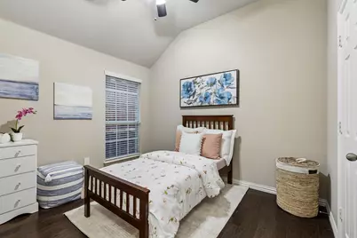 1061 Noble Avenue, Lantana, TX 76226 - Photo 17