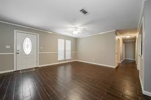 102 Northwood Pl, Enchanted Oaks, TX 75156 - Photo 5
