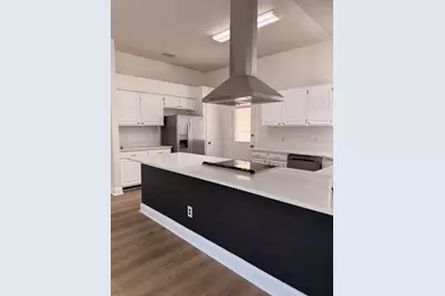 7562 John T White Road, Fort Worth, TX 76120 - Photo 3