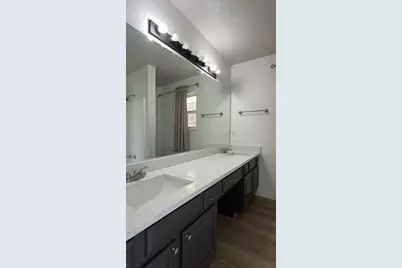 7562 John T White Road, Fort Worth, TX 76120 - Photo 11
