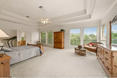 7626 Lakecrest Circle, Irving, TX 75063 - Photo 19
