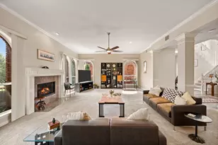 7626 Lakecrest Cir, Irving, TX 75063 - Photo 11