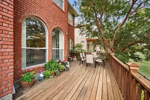 7626 Lakecrest Cir, Irving, TX 75063 - Photo 27